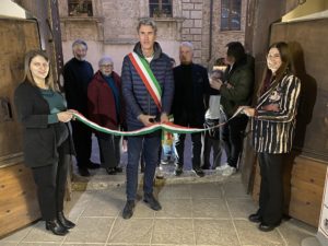 inaugurazione mostra tomaini