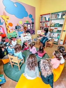 laboratori bambini biblioteca